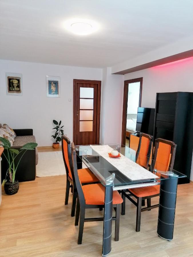 Lend Apartment Miercurea Ciuc Esterno foto